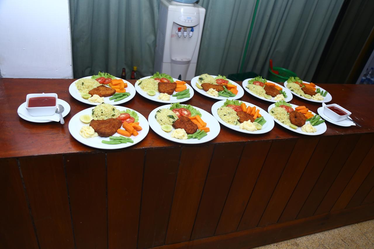 Nilani Hotel Ratnapura Zewnętrze zdjęcie