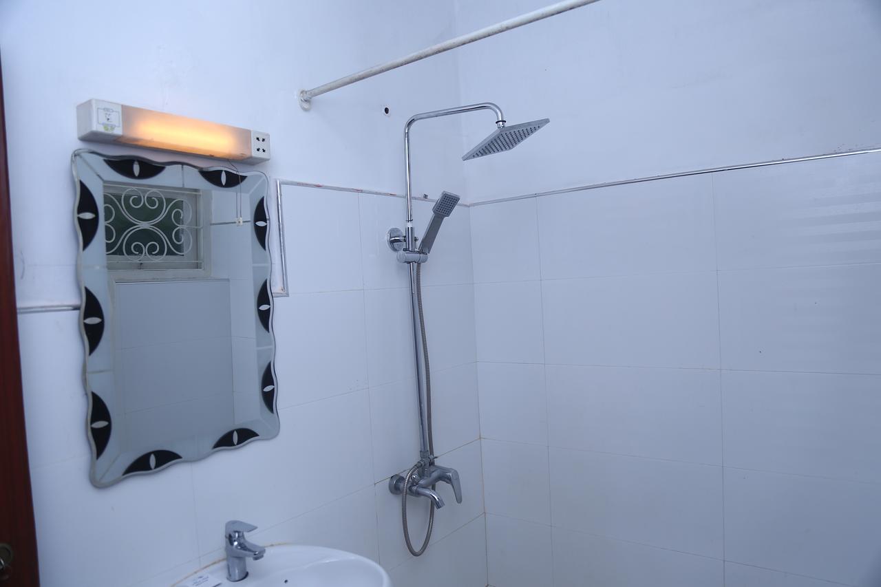 Nilani Hotel Ratnapura Zewnętrze zdjęcie